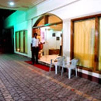 Hotel Swarn House Amritsar Ngoại thất bức ảnh